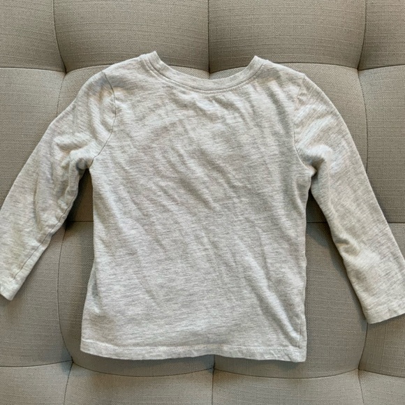 🐻Old Navy Long-Sleeved Boys Bundle🏗 - Picture 7 of 10